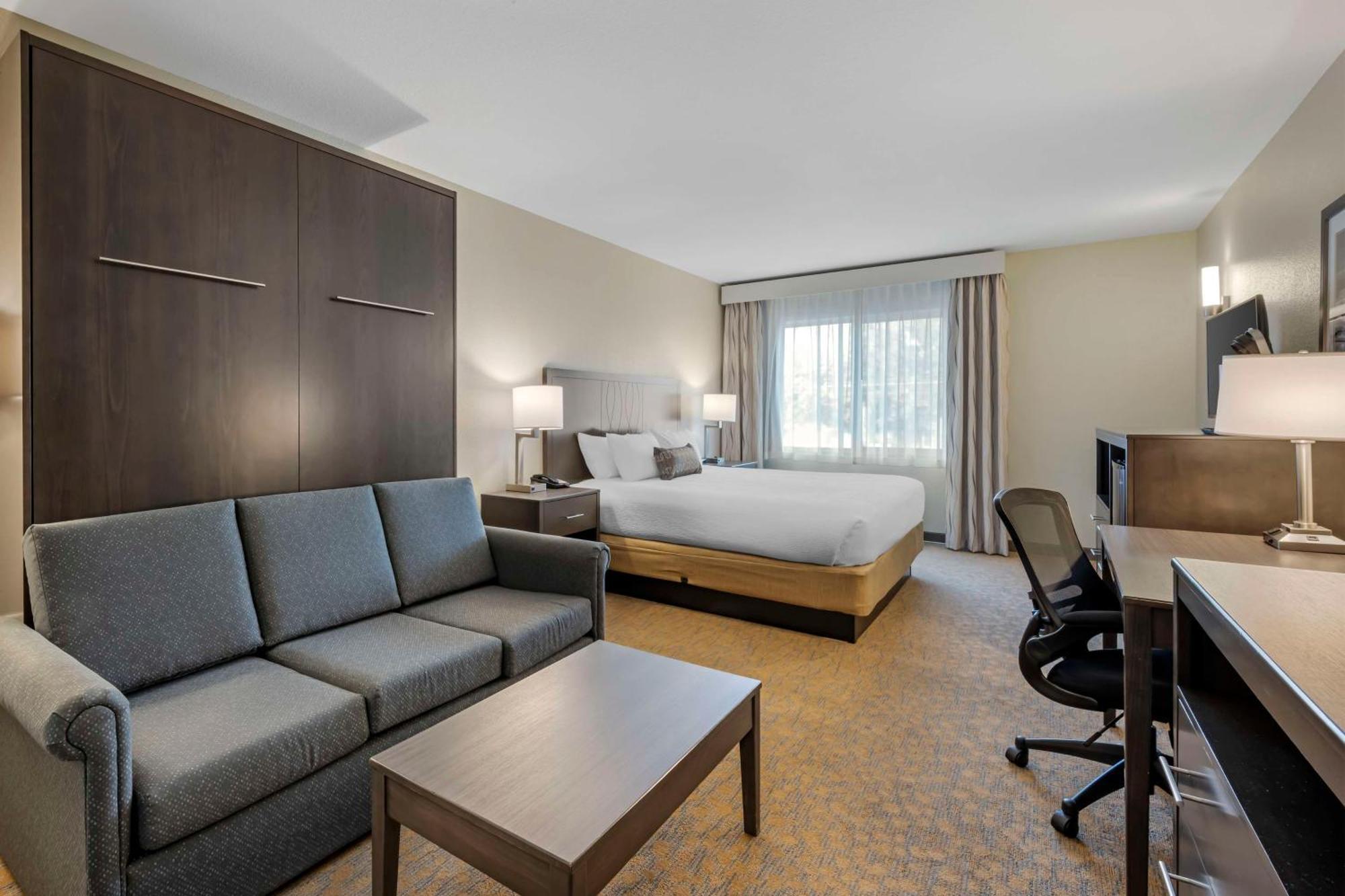 Western The At Hells Canyon Hotel